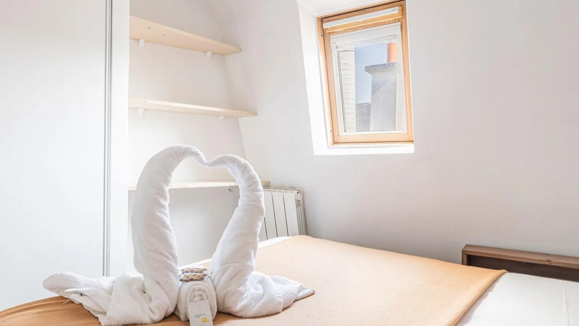 Cozy Apartment Near Musee Grevin - N210 Paris France